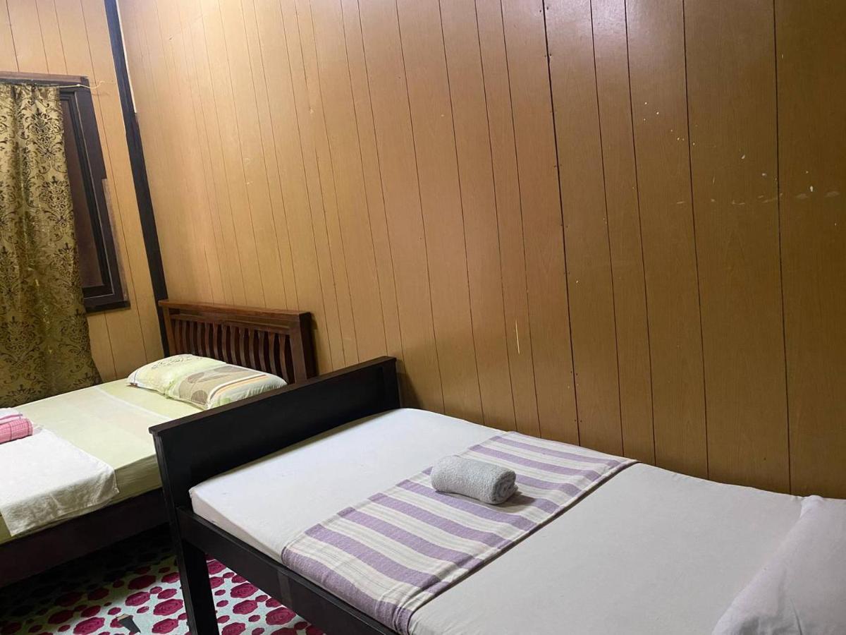 Perhentian Hazipah Hotell Kampong Pasir Hantu Eksteriør bilde